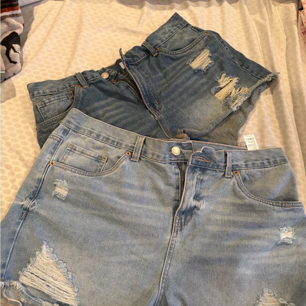 Trendy Light Blue Distressed Jean Shorts